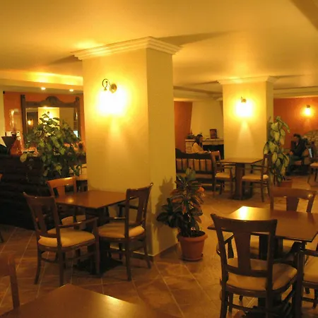 Aroanios Hotel
