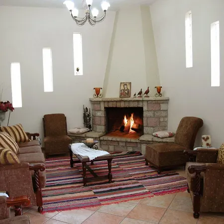 Aroanios Otel Kleitoria