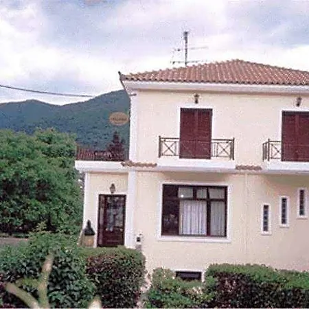 Hotel Aroanios Kleitoria